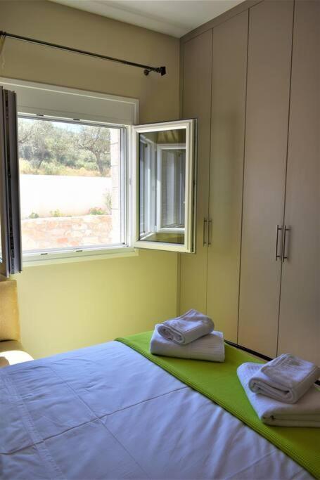 Smailis Apartment 1 Koroni  Екстер'єр фото